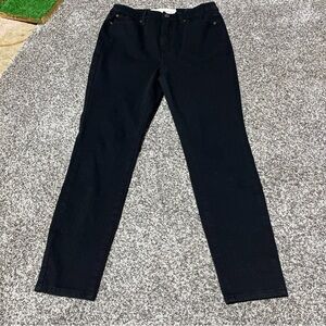 Soft Surroundings Ultimate High Rise Slim 8P Petite Black 3CW54